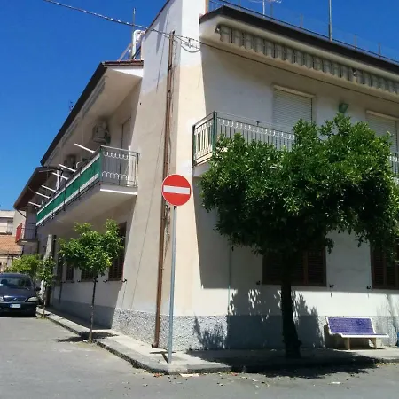 Ventura Casavacanze Apartment *